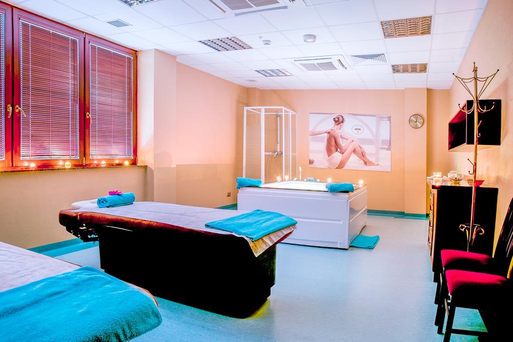 Jutrzenka Medical Spa Włocławek Exteriör bild